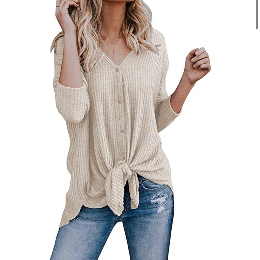 Button down tie long sleeve shirt NEW without tags